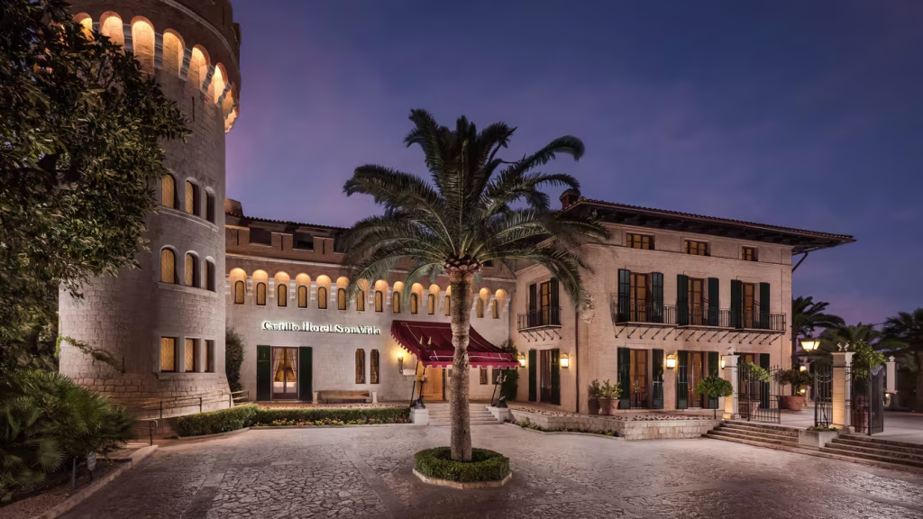 castillo hotel son vida