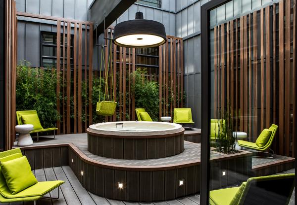 cinq codet jacuzzi