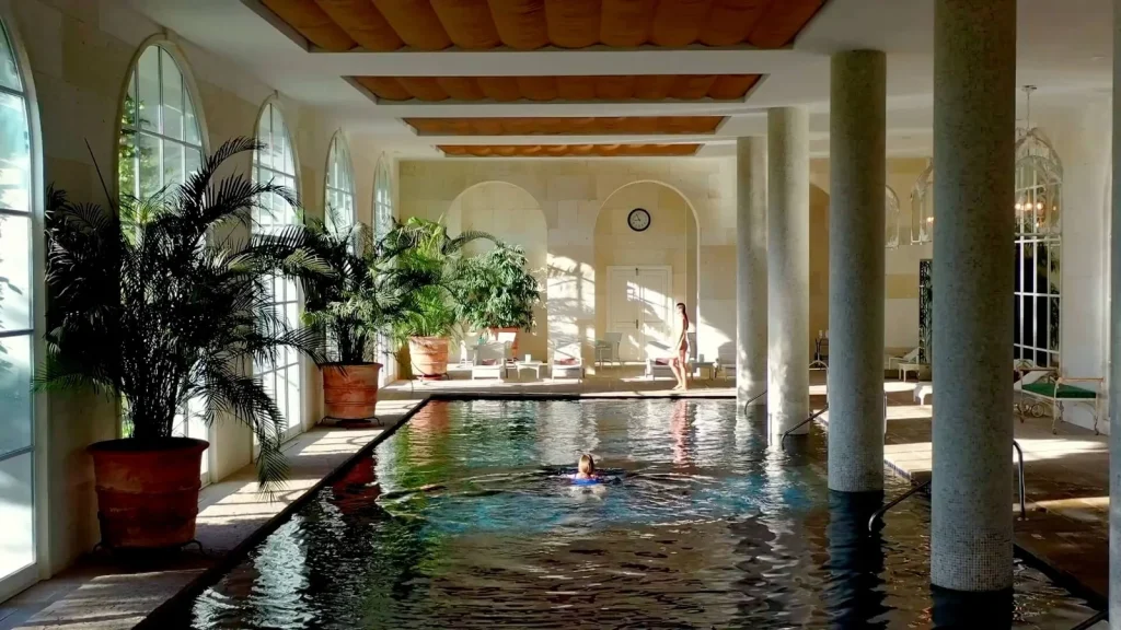 finca-cortesin-spa-piscine