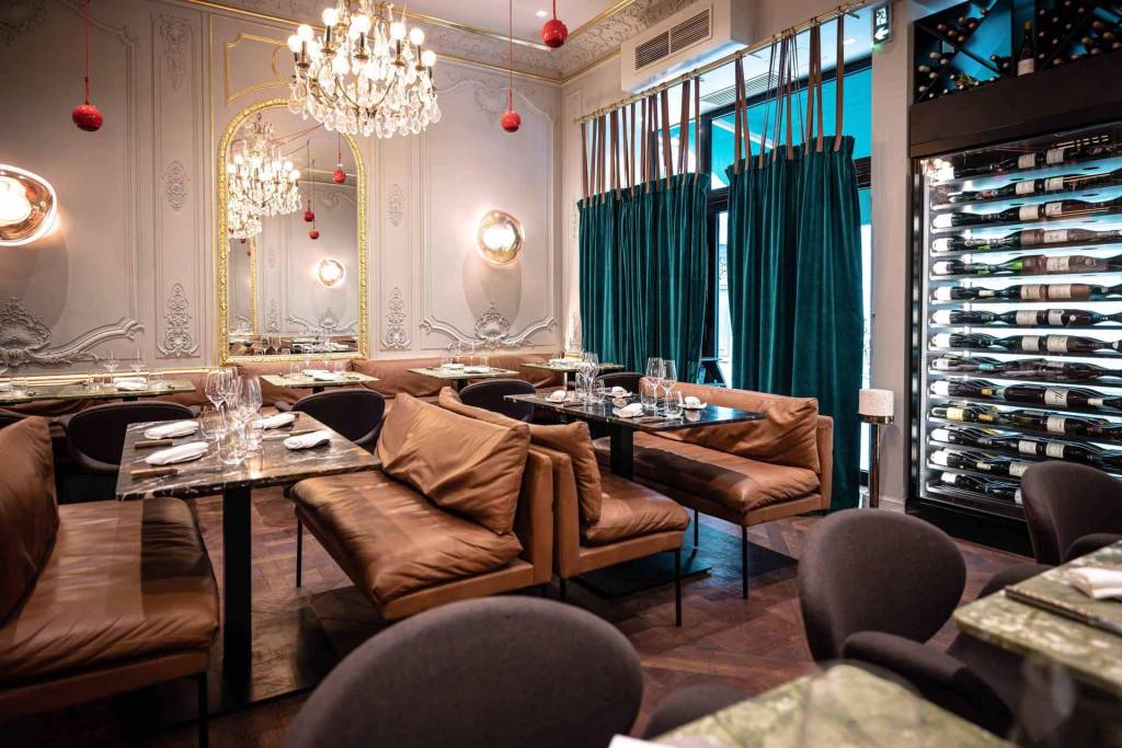 restaurant contraste